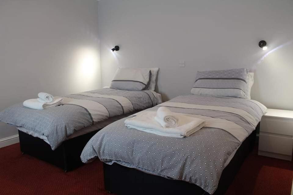 The Sportsman Chalets Sholden Екстер'єр фото